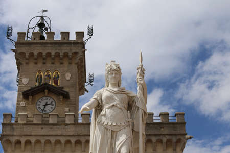 marble Statue of Liberty in San Marino Microstate and the towerのeditorial素材