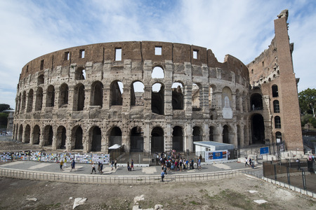 Rome, Italy / Colosseo Roma, 09/24/2017 : The Colosseum or Coliseum also known as the Flavian Amphitheater, is an oval amphitheater in the center of the city of Rome, Italy.のeditorial素材