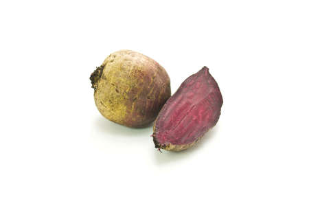 Beets, slicedââ, isolated on white backgroundの写真素材