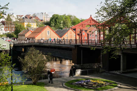 TRONDHEIM, NORWAY - June, 2017. View of Gamle Bybro on Nidelva riverのeditorial素材