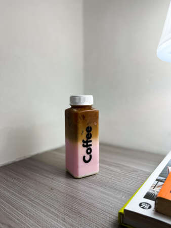 strawberry coffee in the bottleの写真素材
