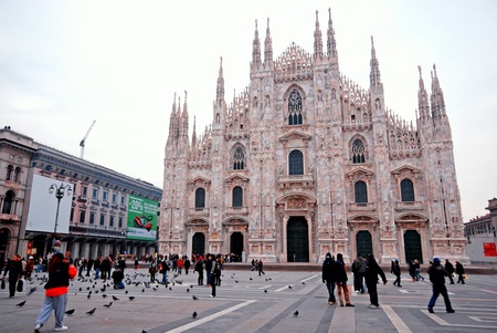 Milan, Italy - December 18, 2008:The Piazza del Duomo square in front of Duomo Cathedral is full of people and tourists. The famous gothic cathedral Duomo di Milano is one of the largest in the world, has a nave with five aisles and contains around 3400 sのeditorial素材