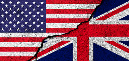 USA and United Kingdom. Flags painted on cracked concrete wall. United States, America. Partnership, relationships and conflict concept. banner backgroundの写真素材