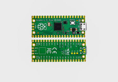 Electronic programming circuit board for robotic coding education and lessons