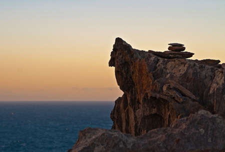 Rocas apiladas en Cabo Creusの写真素材