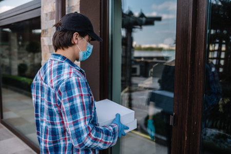 courier delivery of goods during quarantine