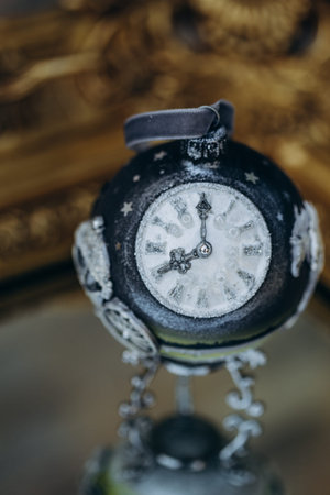 Christmas tree toy in the shape of a clock