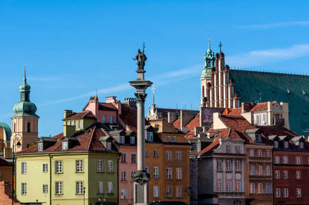 Warsaw Old Town Square and statue of Zygmunt III Vasa の写真素材