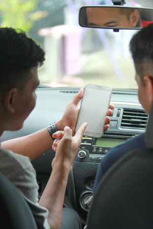 customer ordering taxi via online apps