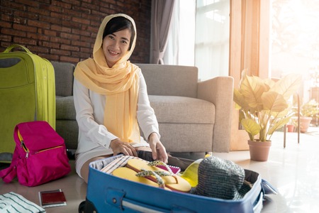 muslim woman travelling conceptの写真素材