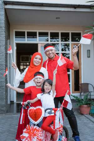 independence day celebration with family at home
