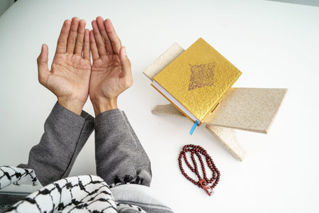 hand open arm while pray in islamic culture