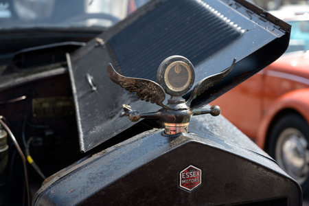 RATZEBURG, GERMANY - JUNE 2, 2019: Essex,  front view, grille and valve with hood ornament, detail of the classic automobile at the oldtimer car meeting in Ratzeburg, selected focusのeditorial素材