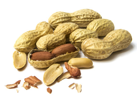 Whole peanuts and shelled