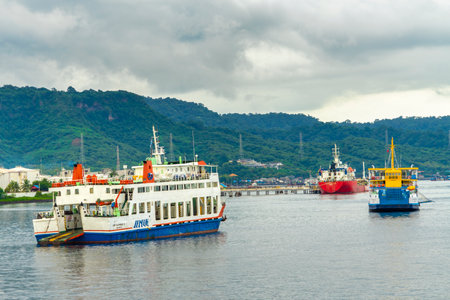Ketapang - Gilimanuk ferry crossing that connects the islands of Java and Baliのeditorial素材