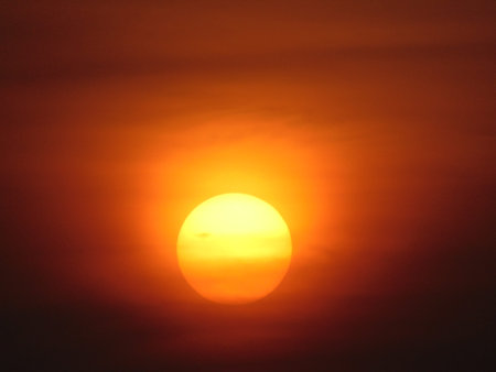 when the sun begins to setのeditorial素材