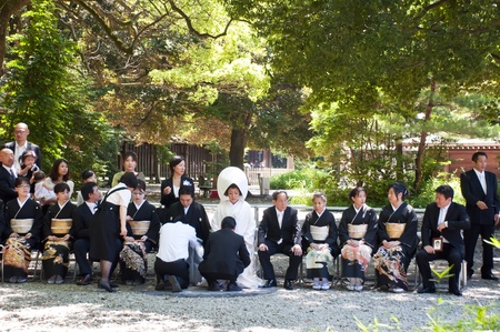 TOKYO, JAPAN, JULY 10: Celebration of a typical wedding in Japan on July 10, 2011 in Tokyo, Japan. The date that most weddings are held in November is the month because the 11 is a lucky number. The wedding is rapid, flow, protocol and little joy.のeditorial素材
