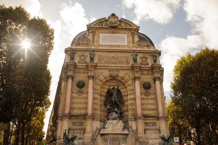 PARIS, France - OCTOBER 20, 2017: Saint Michel fountain. Saint-Michel is a public square in the Latin Quarter.のeditorial素材