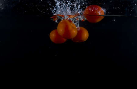 tomato watersplashの写真素材