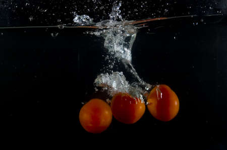 tomato watersplashの写真素材