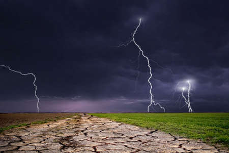 Big thunderboltの写真素材