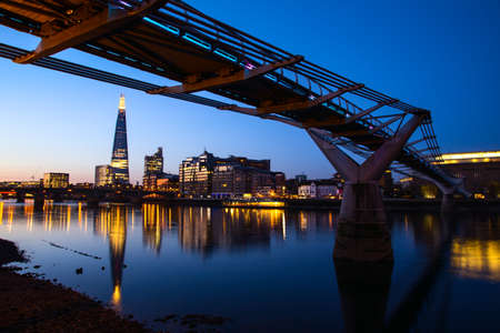 Sunrise at the Shard, London, United Kingdomのeditorial素材