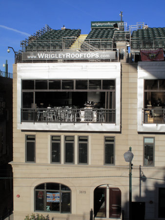 Chicago, Illinois - April 26, 2010: Sheffield Avenue rooftop seats for Chicago Cubs baseball games at Wrigley Fieldのeditorial素材