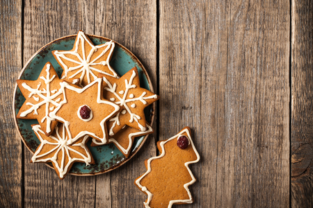 Christmas gingerbread cookies on a plateの写真素材