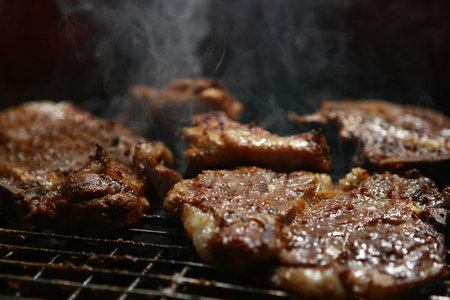 Grilling beef steaks