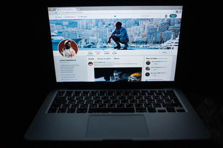 MOSCOW, RUSSIA - July, 09, 2017 Official page in the Twitter social network of Formula 1 pilot Lewis Hemilton on the laptop screenのeditorial素材