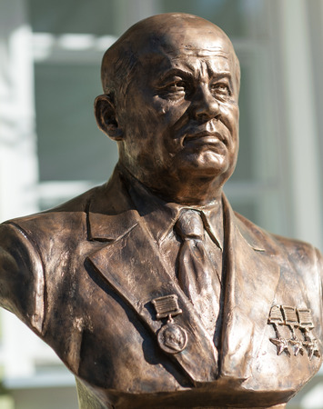 September 23, 2017 Moscow Russia Bust of General Secretary of the CPSU Central Committee Nikita Khrushchev made by Zurab Tsereteli on the Rulers Alley in Moscow.のeditorial素材