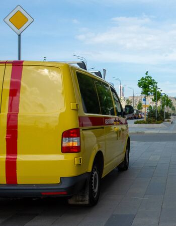 Car emergency gas service on a busy street in the center of Moscow.の写真素材