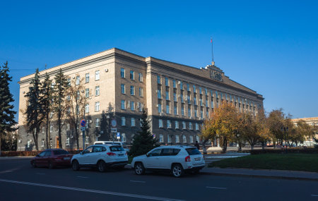 October 22, 2018, Oryol, Russia. The building of the regional administration on Lenin Square in Orel.のeditorial素材