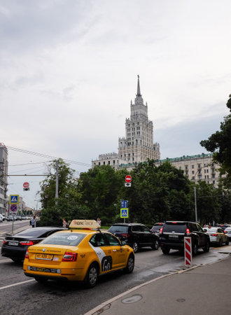 July 15, 2021, Moscow, Russia. Car traffic during rush hour in the Russian capital.のeditorial素材
