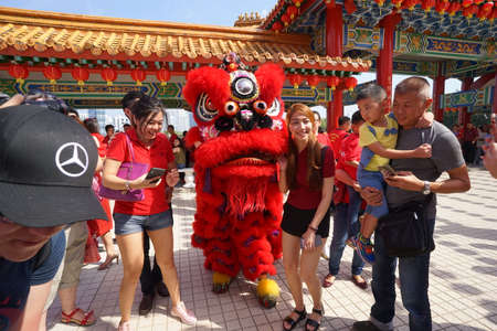 Kuala Lumpur, Malaysia - February 5, 2019: Beautiful Lion Dance during Chinese New Year celebration in Thean Hou Temple.のeditorial素材