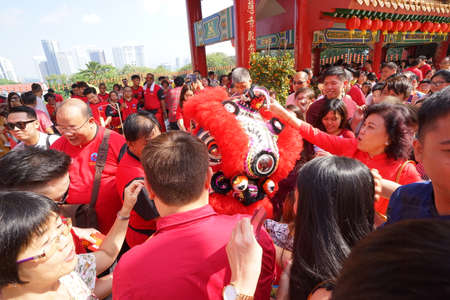 Kuala Lumpur, Malaysia - February 5, 2019: Beautiful Lion Dance during Chinese New Year celebration in Thean Hou Temple.のeditorial素材