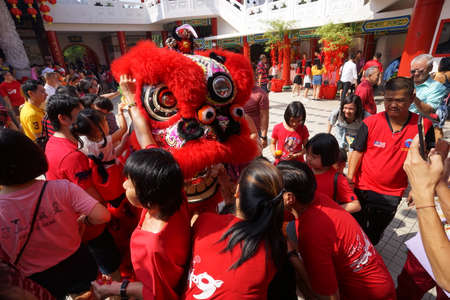 Kuala Lumpur, Malaysia - February 5, 2019: Beautiful Lion Dance during Chinese New Year celebration in Thean Hou Temple.のeditorial素材