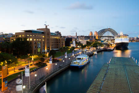 Sydney Harbour At Duskのeditorial素材