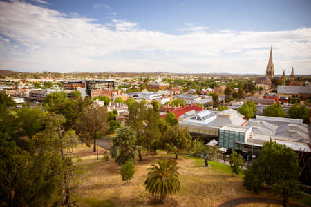 The view from the Lookout Tower in Rosalind Park over Bendigo on a clear Spring evening.の素材 [FY31055138031]