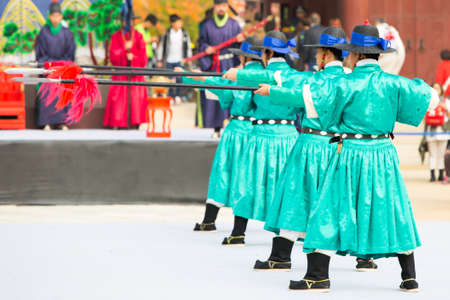 Changing of the Guard at Gyeongbokgung Palaceのeditorial素材
