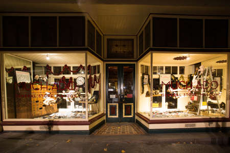 Maldon High Street at Night in Victoria Australiaのeditorial素材