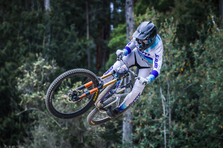 2026 Red Bull Hardline Tasmania - Practiceのeditorial素材