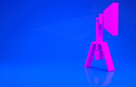 Pink Movie spotlight icon isolated on blue background. Light Effect. Scene, Studio, Show. Minimalism concept. 3d illustration. 3D renderの写真素材