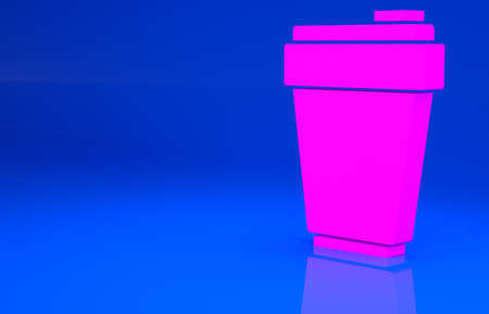 Pink Fitness shaker icon isolated on blue background. Sports shaker bottle with lid for water and protein cocktails. Minimalism concept. 3d illustration. 3D renderの写真素材