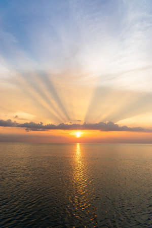 The sun is falling in the sea
