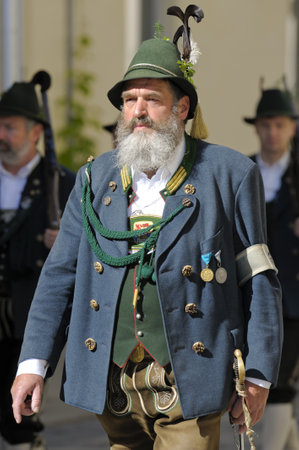 TRAUNSTEIN, GERMANY - MAY 8:  annual parade of performers in historical costumes and musicians in commemoration of ancient bavarian soldiers - at May 8, 2011 in Traunstein, Germanyのeditorial素材