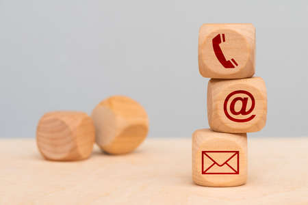 online and offline printed on cubes