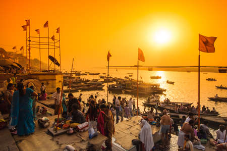 VARANASI, INDIA - APRIL 18: Crowd of local Indian live their morning life with Ganga river on April 18, 2010 in Varanasi, India. The most holy river of India and Hindu culture.のeditorial素材
