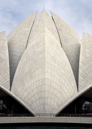 Shells or leaves of the lotus roof on Bahai temple in New Delhi.のeditorial素材