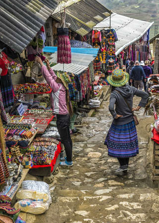 Cat Cat, Vietnam  - March 10, 2012: Tourist shops along steps down to the village.のeditorial素材